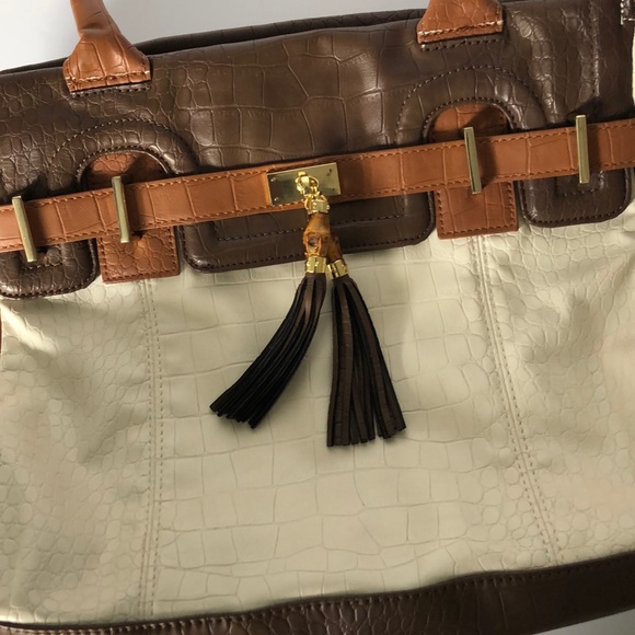 Aldo Shoulder bag with tassel and gold accent - Picture 4 of 4